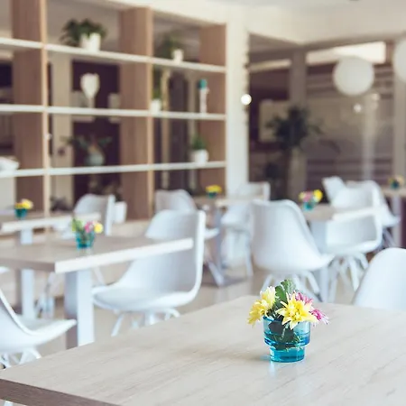 Otel Hermes 3*